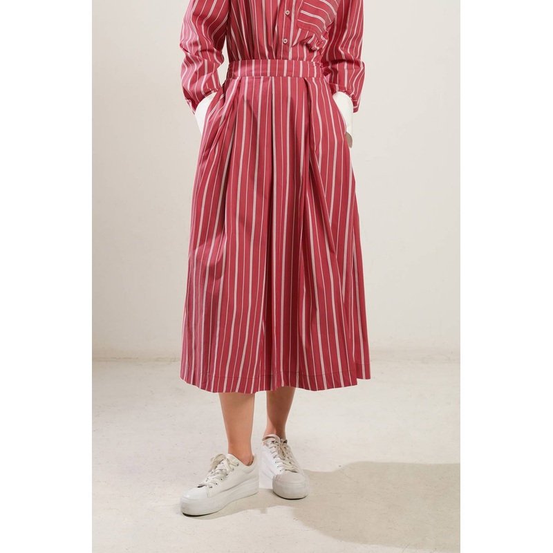 BEHIND THE GRIN WOVEN MIDI SKIRT