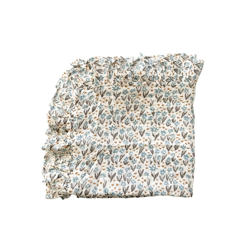 Muslin Swaddle Blanket – La La Floral Ruffle