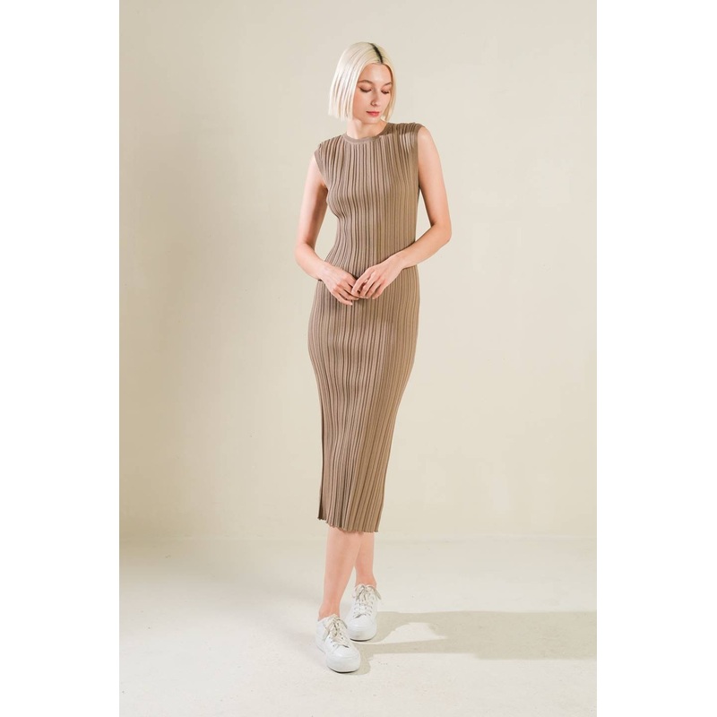 STORY OF US SWEATER MIDI DRESS