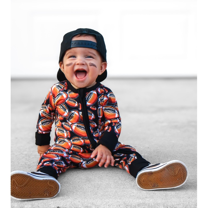 ZIP ROMPER – Football|0/3m|3/6m|6/12m|12/18m|18/24m|2/3T