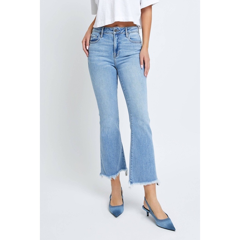 Hidden Jeans – Medium Wash Clean Frayed Hem Stretch Crop Flare