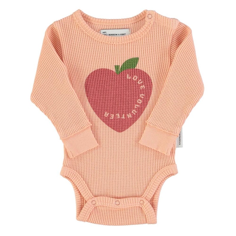 Baby Long Sleeve Bodysuit – Light Pink w/ Heart Print