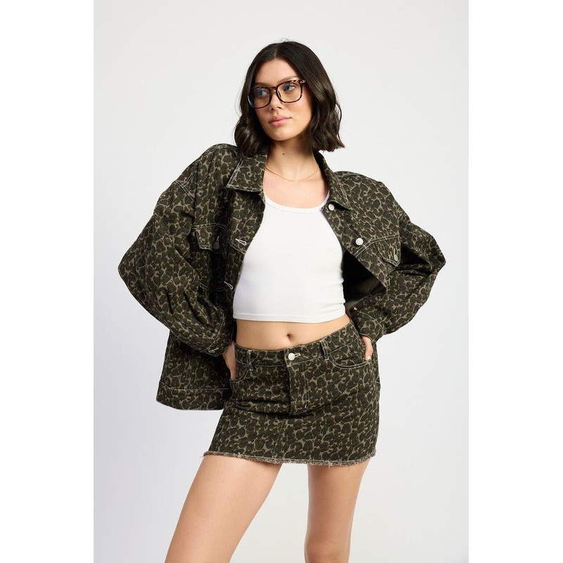 OVERSIZED PRINTED DENIM JACKET
