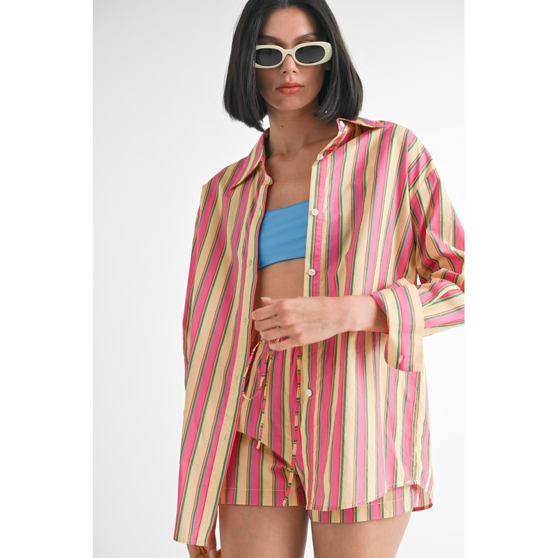 BUTTON UP OVERSIZED COLLARED STRIPE SHIRT