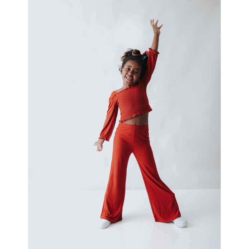 BRICK RIB DREAM SMOCKED FLARE SET