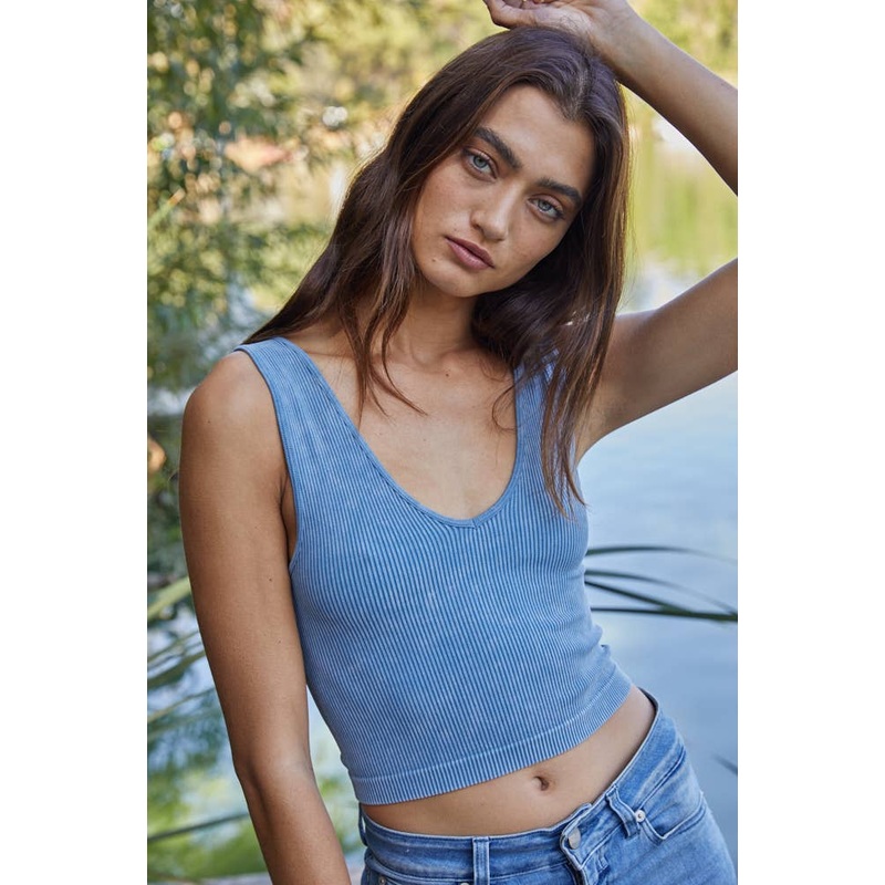 UV Neck Shape Sleeveless Top|SM / Washed Dusty Blue|ML / Washed Dusty Blue