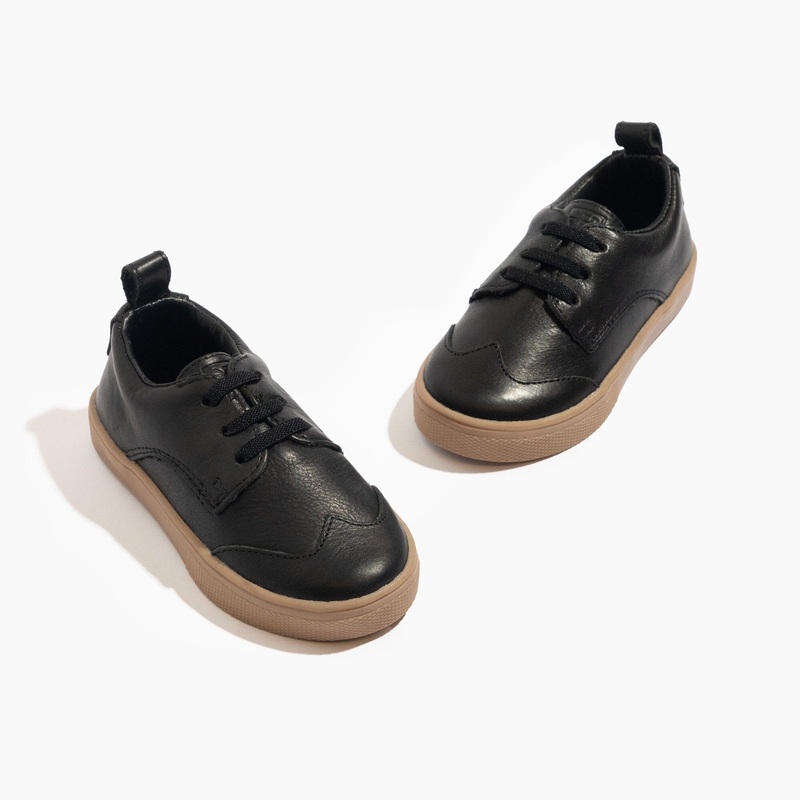 Ebony Oxford Sneaker|5|6|7|8|9|10|11|12|13
