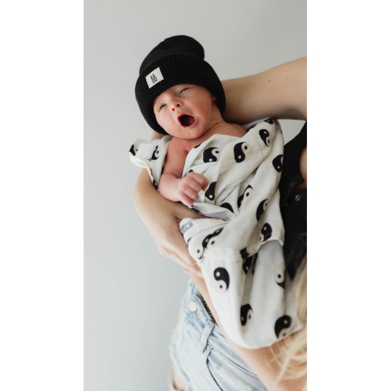 Muslin Swaddle | Black & White Yin Yang