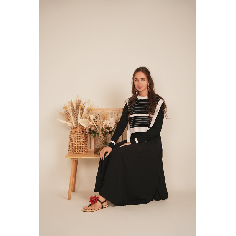 Striped Belt Sweater|Black/White|White/Sapphire|XS|S|M|L|XL|1XL|2XL|3XL