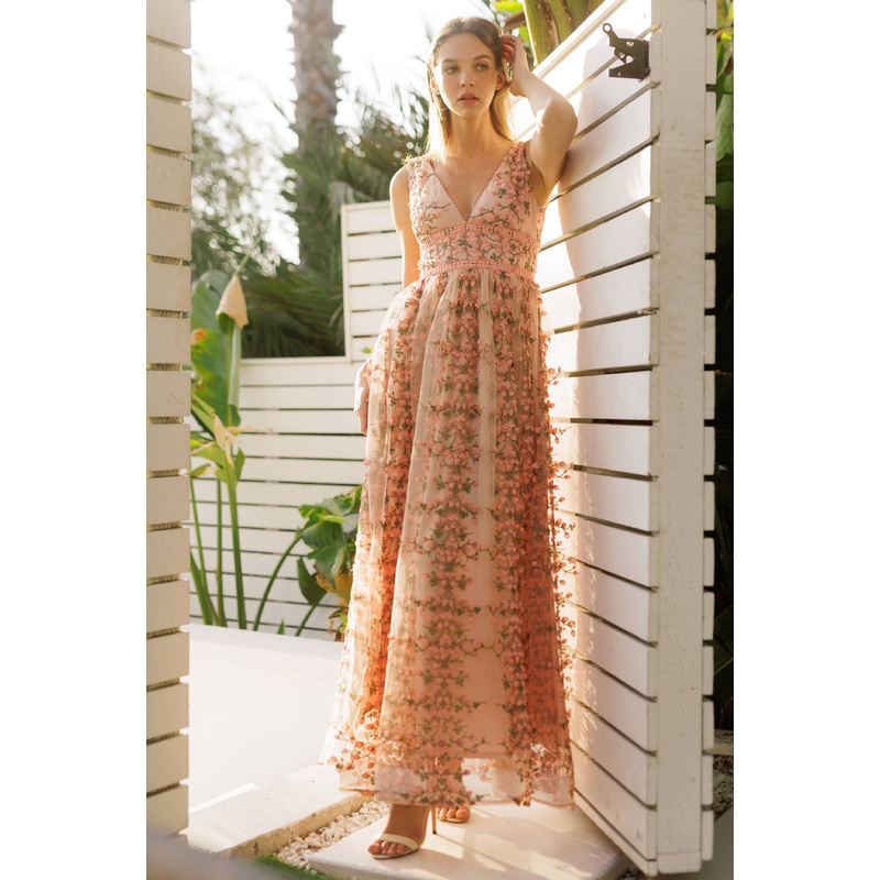 Embroidered Floral Lace Maxi Dress