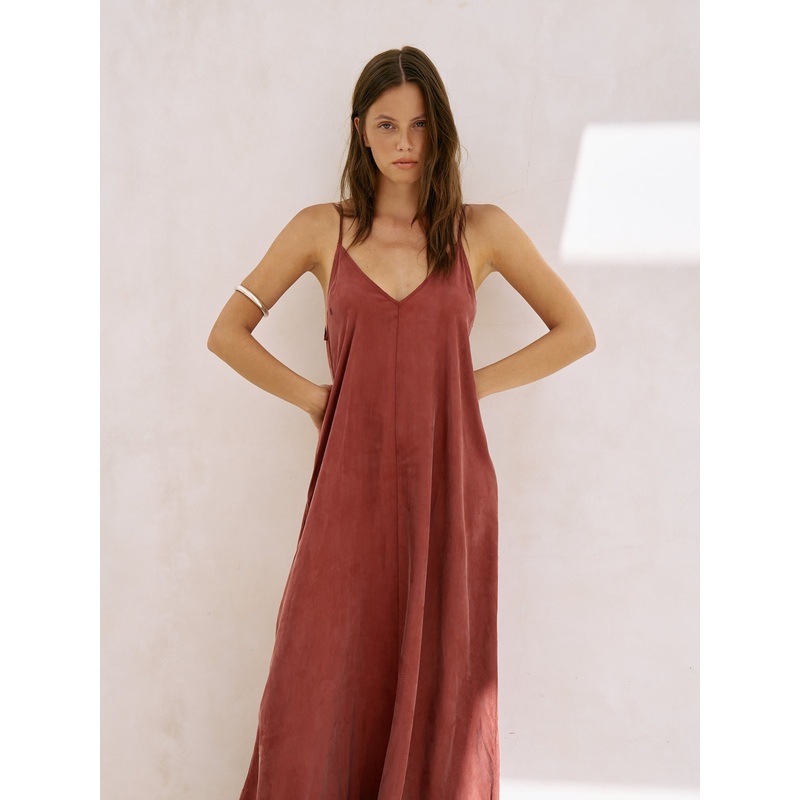 Lucid Flow Maxi Dress – Burgundy
