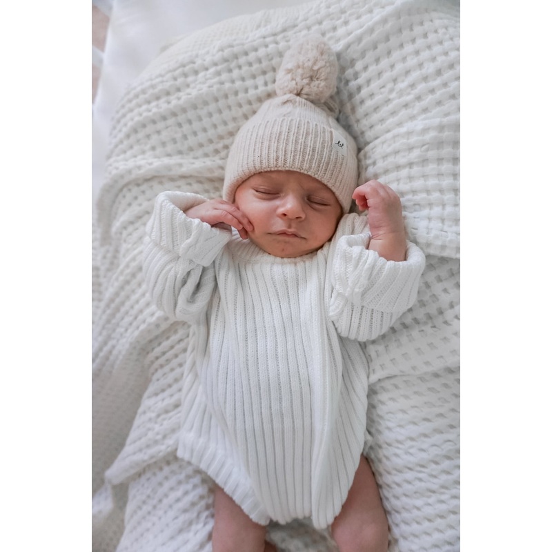 Luna + Luca Cable Knit Pom Beanie – Sand