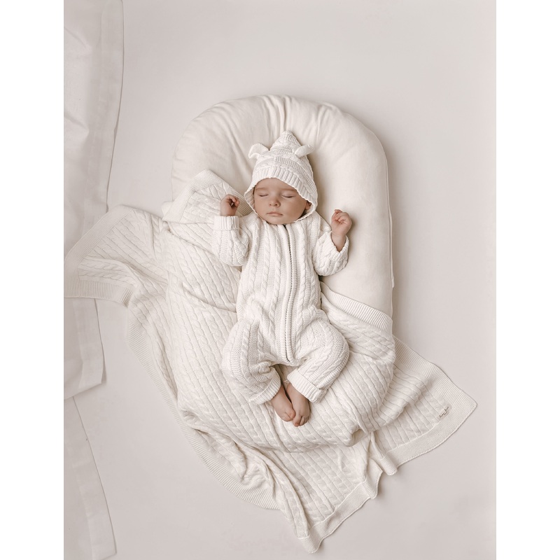Luna + Luca Cable Knit Baby Blanket – White