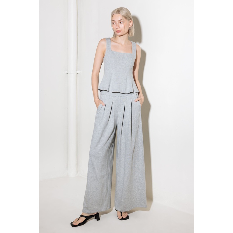 TRUST THE NOW IN KNIT TOP AND PANT SET