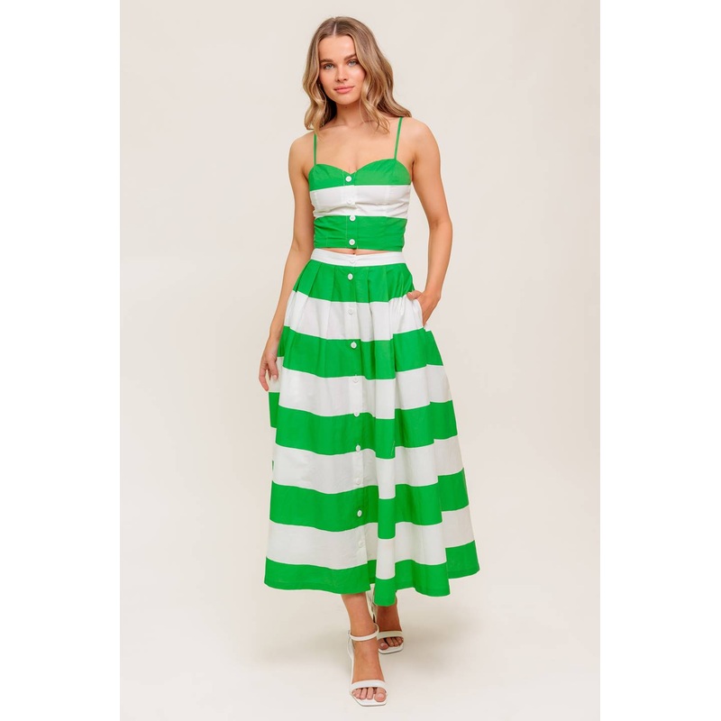 INFINITE FLARE GREEN WOVEN TOP AND SKIRT SET