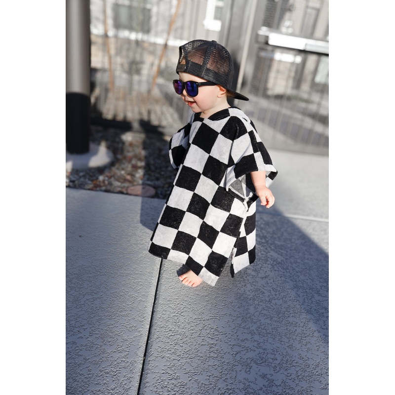 DRY DAZE AHEAD  CHECKERED HOODED TOWEL