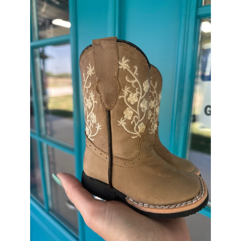Tan with floral boots|Infant 3 (Rubber Sole)|Infant 4 (Rubber Sole)|Infant 5 (Rubber Sole)|Infant 6 (Rubber sole)|Infant 7 (Rubber Sole)|Toddler 7 (Hard Sole)|Toddler 8 (Hard sole)|Toddler 9 (Hard sole)|Toddler 10 (Hard sole)|Toddler 11 (Hard sole)|Toddle