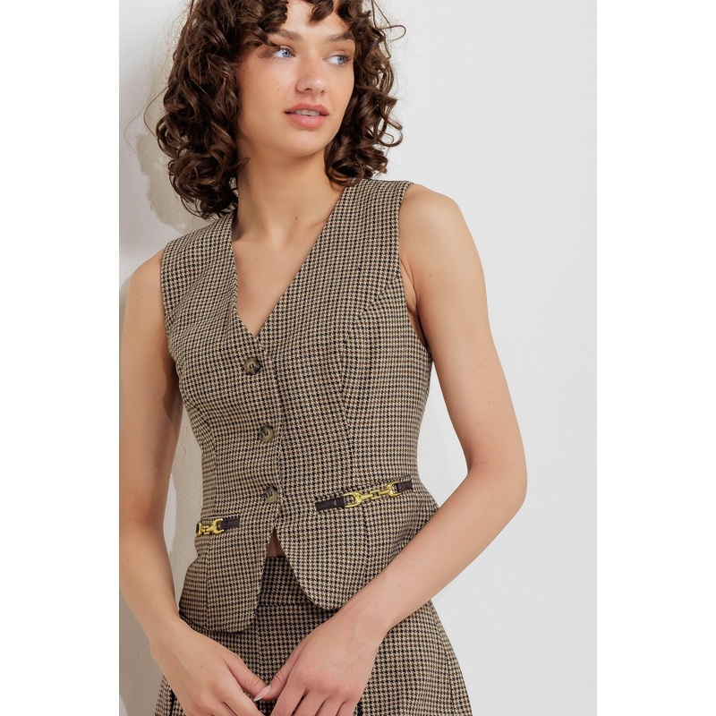 CHECK ATTITUDE WOVEN WOOLEN VEST