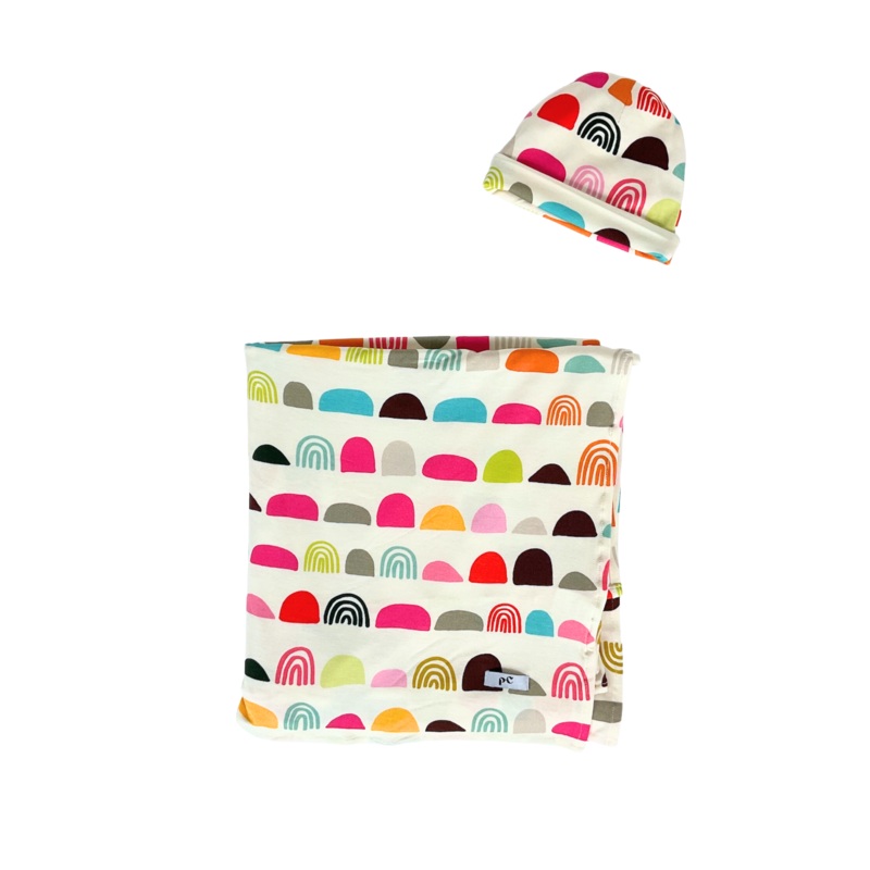 Adorable Abstracts Swaddle and Beanie Bundle – Hills