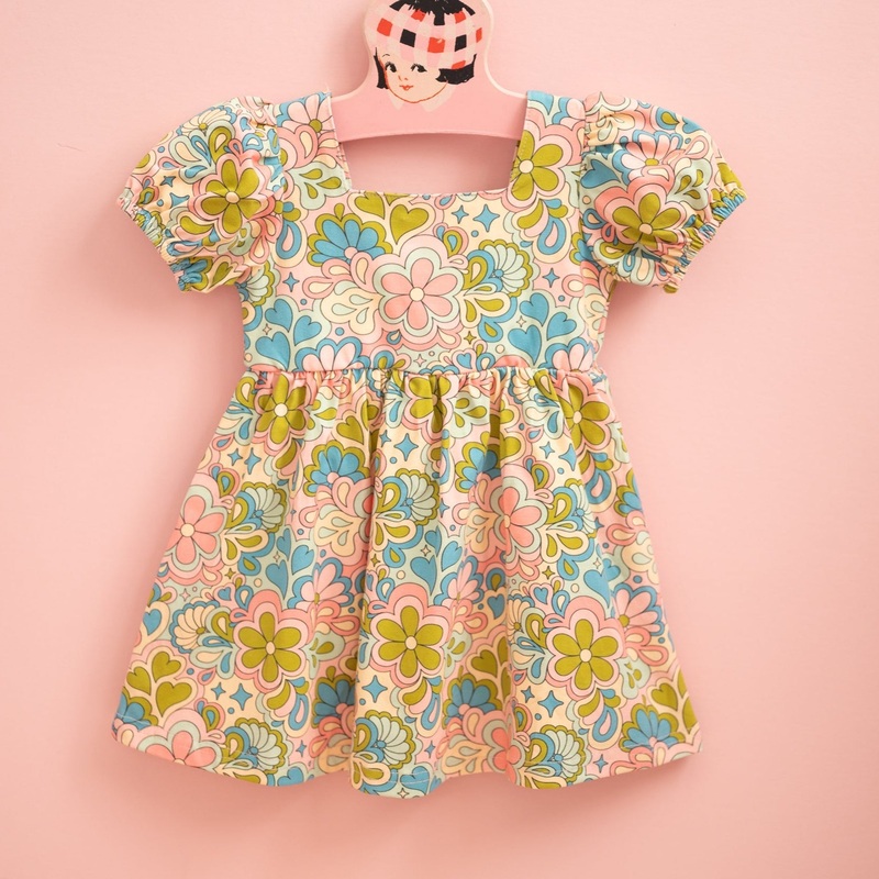 Girls’ Puff Sleeve Dress in Blue 60s Psychedelic Floral