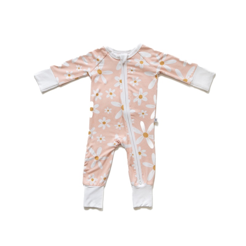Make My Daisy Zipper Lounger|Newborn|0-3 Months|3-6 Months|6-12 Months|12-18 Months|18-24 Months
