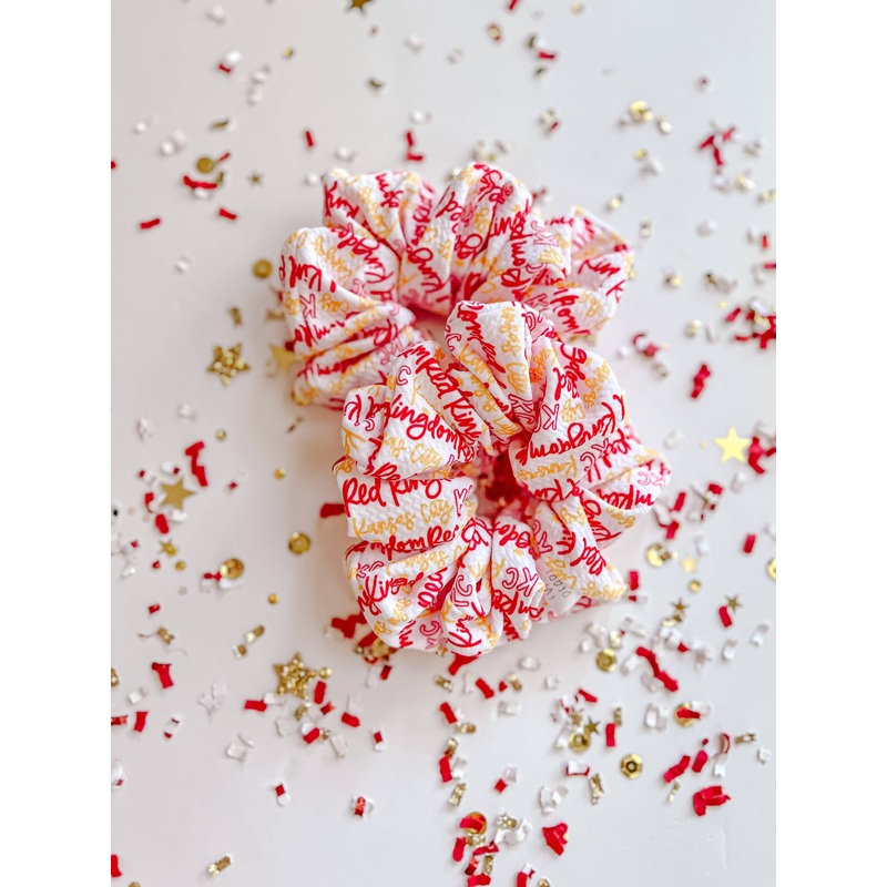 White Kansas City Oversized Scrunchy