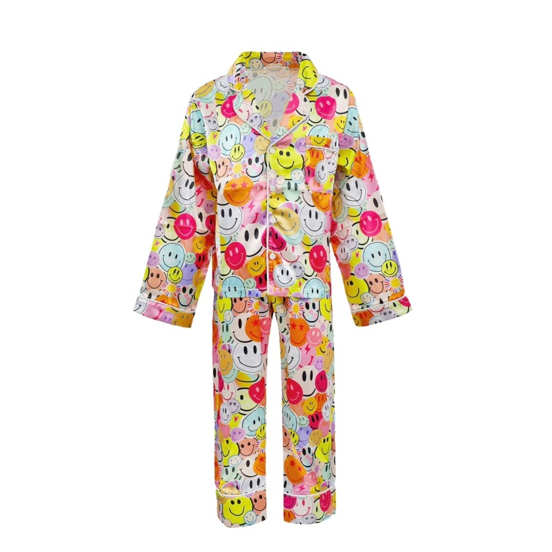 Tweenstyle by Stoopher – Hippie Smiles Silky Loungewear Set