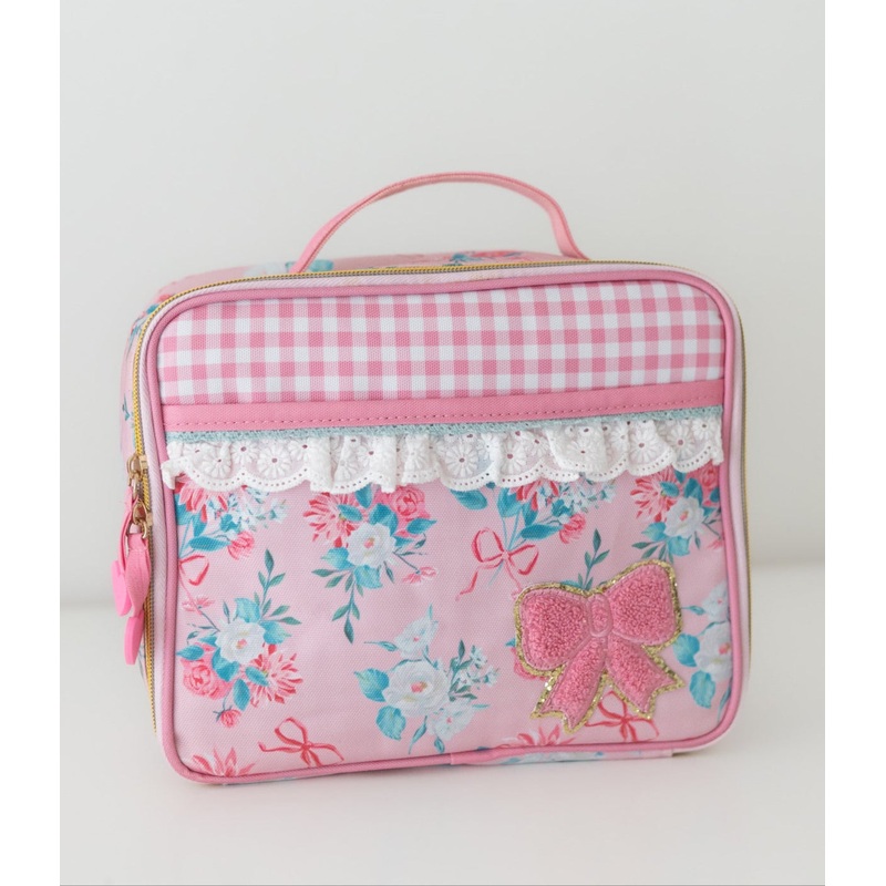 Pretty in Pink Lunchbox