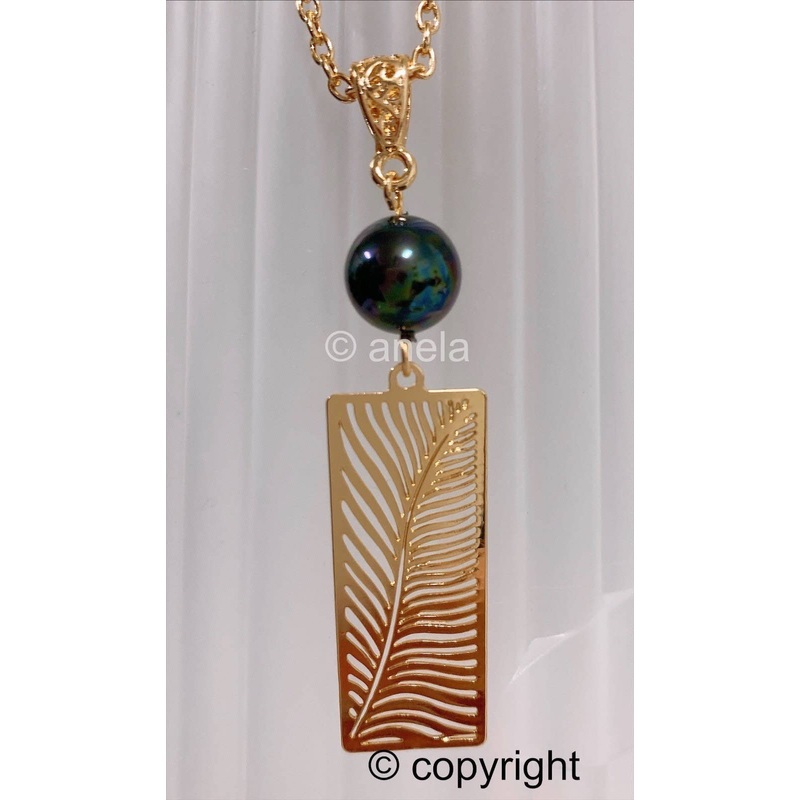 Tropical Palm Frond Leafs: Hamilton Gold Earring with  Shell Pearls new Black greenish color pearls