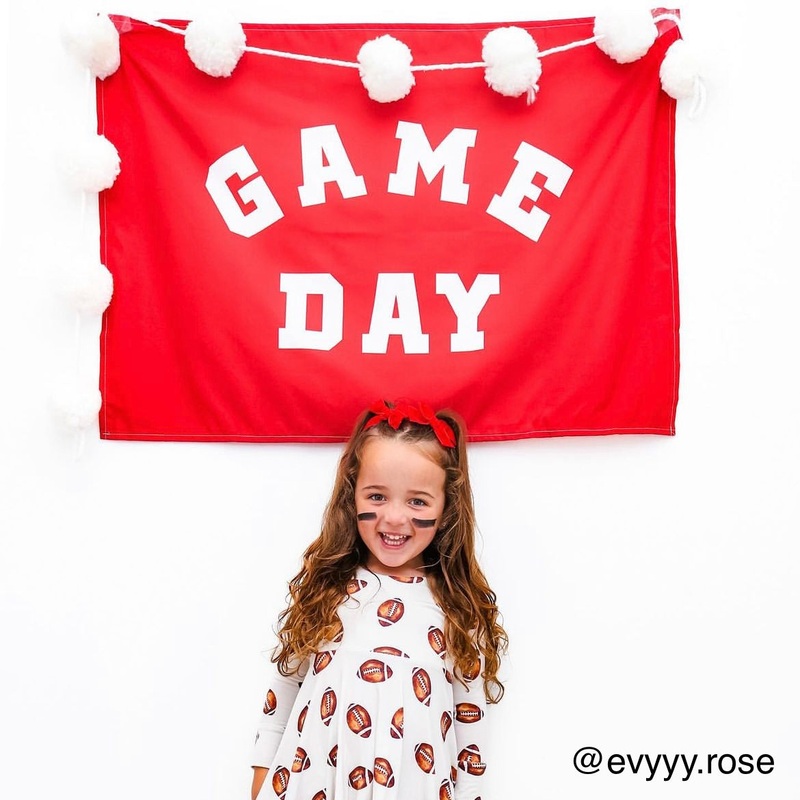 {Red} Game Day Banner|Original: 26×36″|Mini: 13×17″